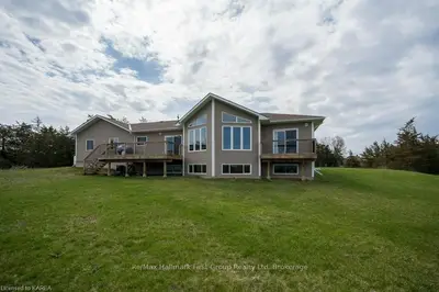 2516 County Road 9, Greater Napanee, On, K7r 3k8