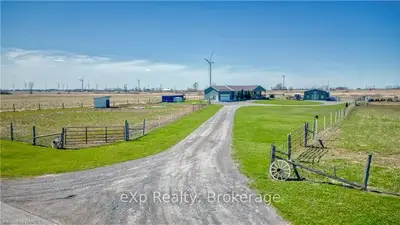 806 REEDS BAY ROAD, Frontenac Islands, ON, K0H 2Y0
