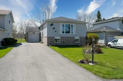 115 Pearl St Street, Deseronto, On K0k 1x0