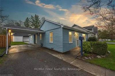 3 Briggs Street, Greater Napanee, On K7r 3g7