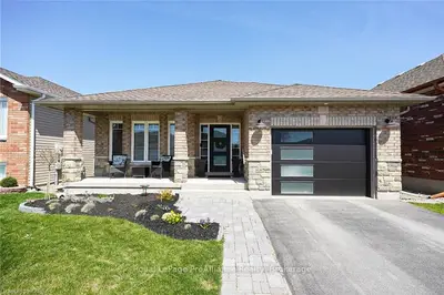 1110 Crossfield Avenue, Kingston, On K7p 0g6