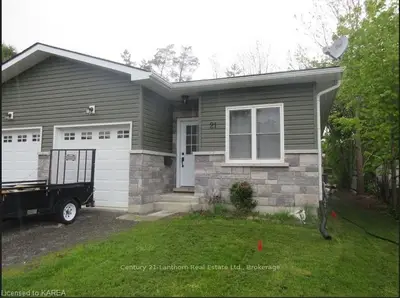 21 Thomas Street W, Greater Napanee, On K7r 2g6