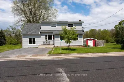 13 Branch Street, Stone Mills, On K0k 3n0