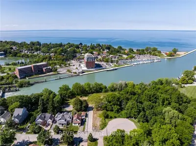 23 Michigan Avenue 2,3,4,5, St. Catharines, On L2n 4g7