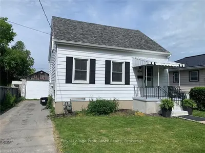 804 Victoria Street, Kingston, On K7k 4t3