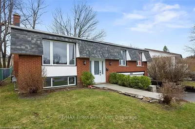 Detached in Kingston