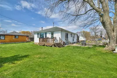 11780 Lakeshore Road, Wainfleet, On L0s 1v0