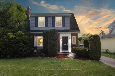 Detached in Kingston