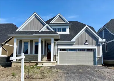 17 Oakmont Drive, Loyalist, On K0h 1g0
