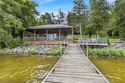 237b South Shore Road, Greater Napanee, On K7r 3k7