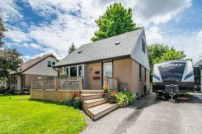 Detached in Greater Napanee
