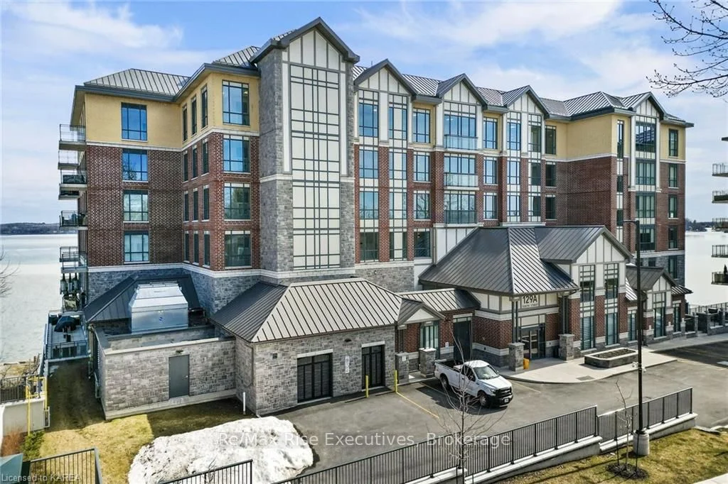 129A SOUTH Street 310, Gananoque, ON K7G 1A1