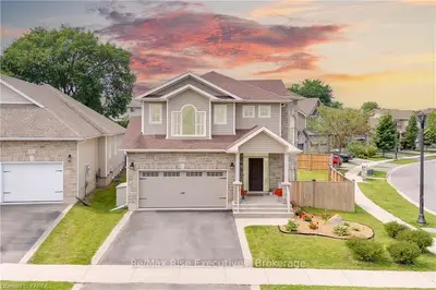 Detached in Kingston