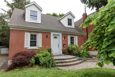 Detached in Kingston