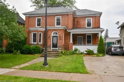 230 Brock Street, Gananoque, On K7g 1k4