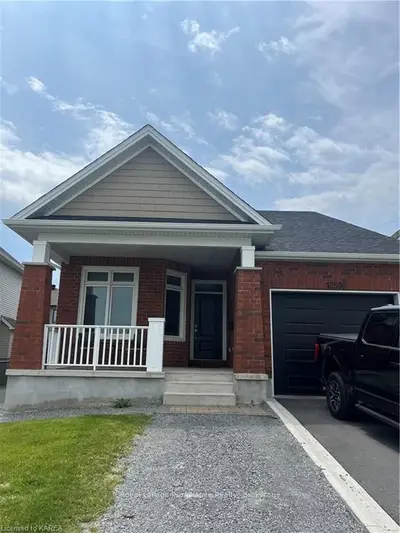 Detached in Kingston