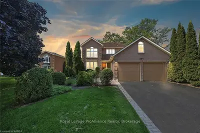 Detached in Kingston