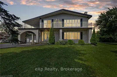 Detached in Kingston