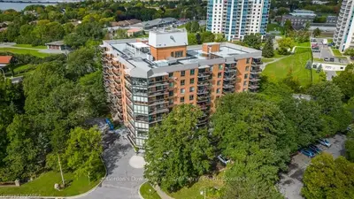 Condo Apartment in Kingston