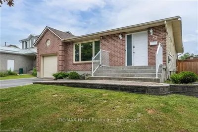 Detached in Kingston