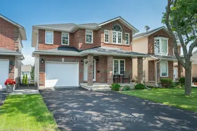 Detached in Kingston