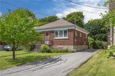 Detached in Kingston
