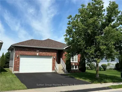 Detached in Kingston