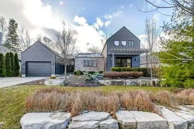 566 Lansdowne Avenue, Niagara-on-the-lake, On L0s 1j0