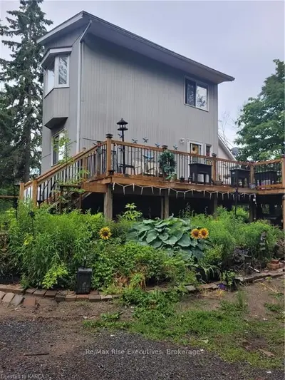 2800 Highway 15, Rideau Lakes, On, K0g 1v0
