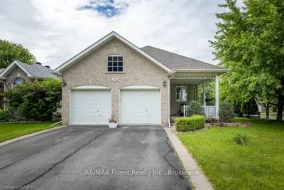 Detached in Kingston