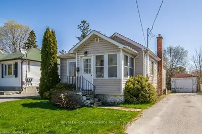 197 Kingscourt Avenue, Kingston, On K7k 4p7
