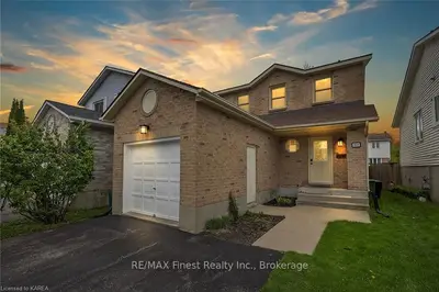 Detached in Kingston