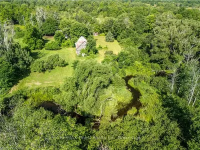 Detached in Frontenac