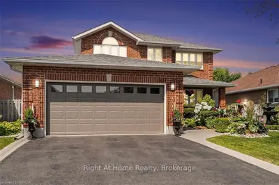 Detached in Kingston