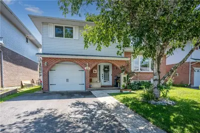 Detached in Kingston