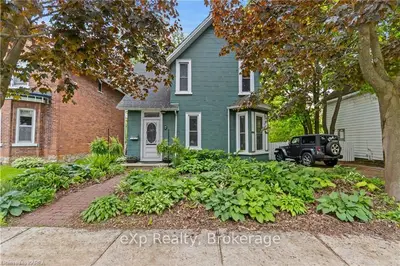 Detached in Gananoque