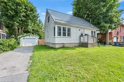 Detached in Greater Napanee