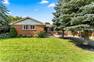 Detached in Kingston