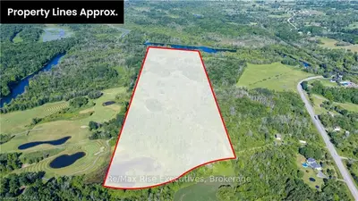 Vacant Land in Front of Leeds & Seeleys Bay