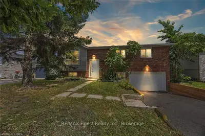 Detached in Kingston
