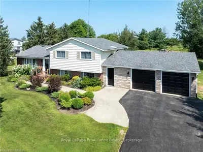 456 Haig Road, Front Of Leeds & Seeleys Bay, On K7g 2v4