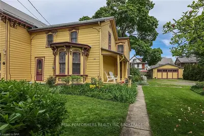 30-32 Young Street, Welland, On L3b 4c4