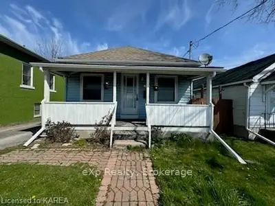 Detached in Kingston