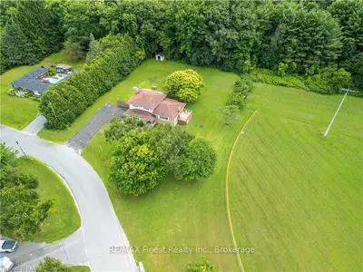 Detached in Kingston