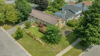 Detached in Kingston