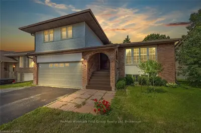 Detached in Kingston