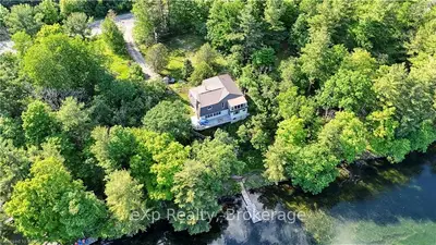 Detached in Frontenac