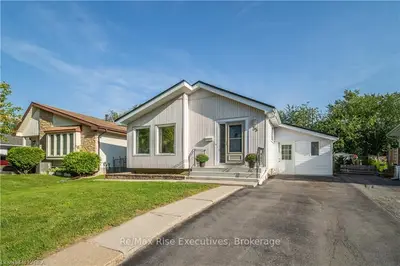 Detached in Kingston
