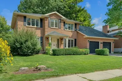 Detached in Kingston