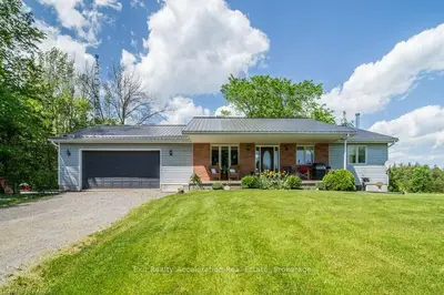 Detached in Tyendinaga